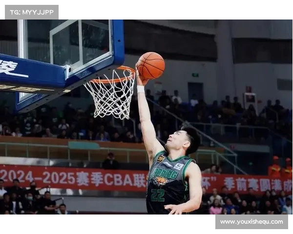 CBA补扣成为焦点篮球赛场新亮点球员表现引发热议 CBA补扣成为焦点篮球赛场新亮点球员表现引发热议